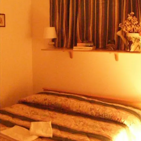 Parco Del Lago Glamping And Lodges Anguillara Sabazia Room photo