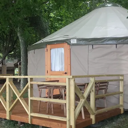 Parco Del Lago Glamping And Lodges Anguillara Sabazia Exterior photo