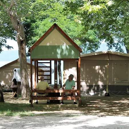 Parco Del Lago Glamping And Lodges Anguillara Sabazia Exterior photo