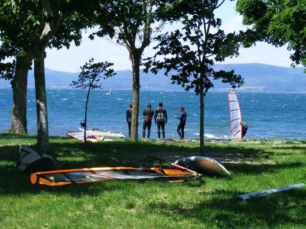Parco Del Lago Glamping And *