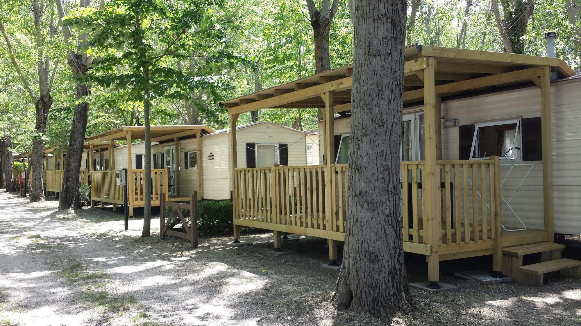 Parco Del Lago Glamping And Campsite Anguillara Sabazia