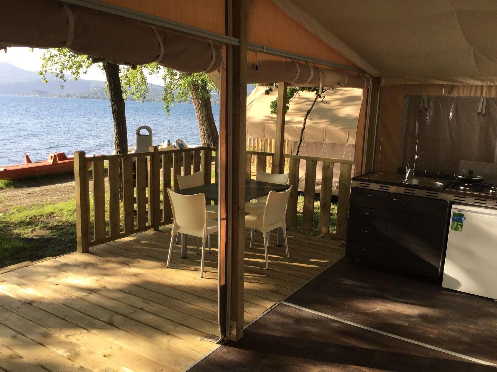 Campsite Parco Del Lago Glamping And