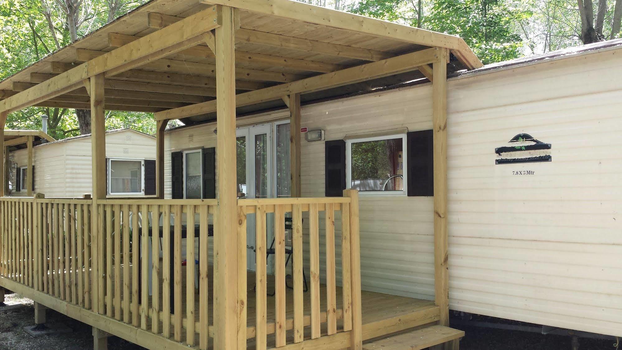 Campsite Parco Del Lago Glamping And Anguillara Sabazia